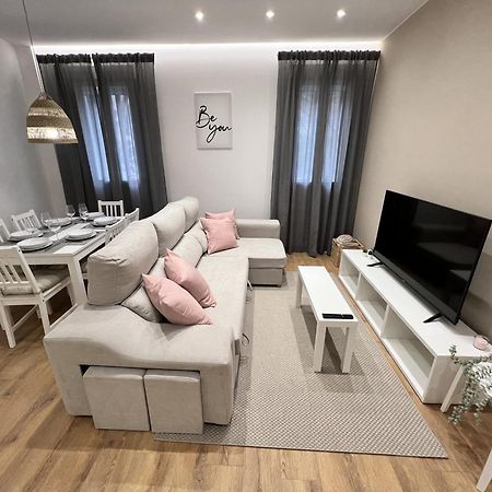 Apartamenticos Plaza Las Armas III Zaragoza Bagian luar foto